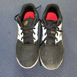 women’s new balance shoes